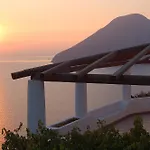 Petrara فيلة Acquacalda