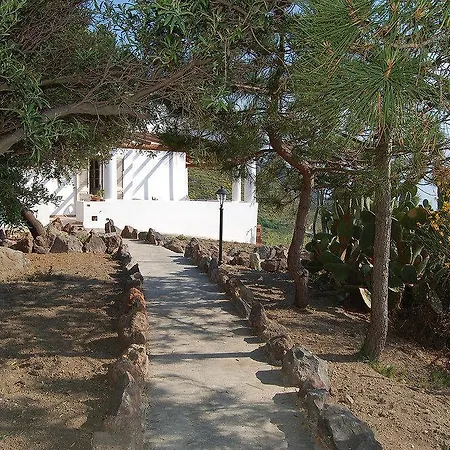 Petrara 빌라 액쿠아칼다